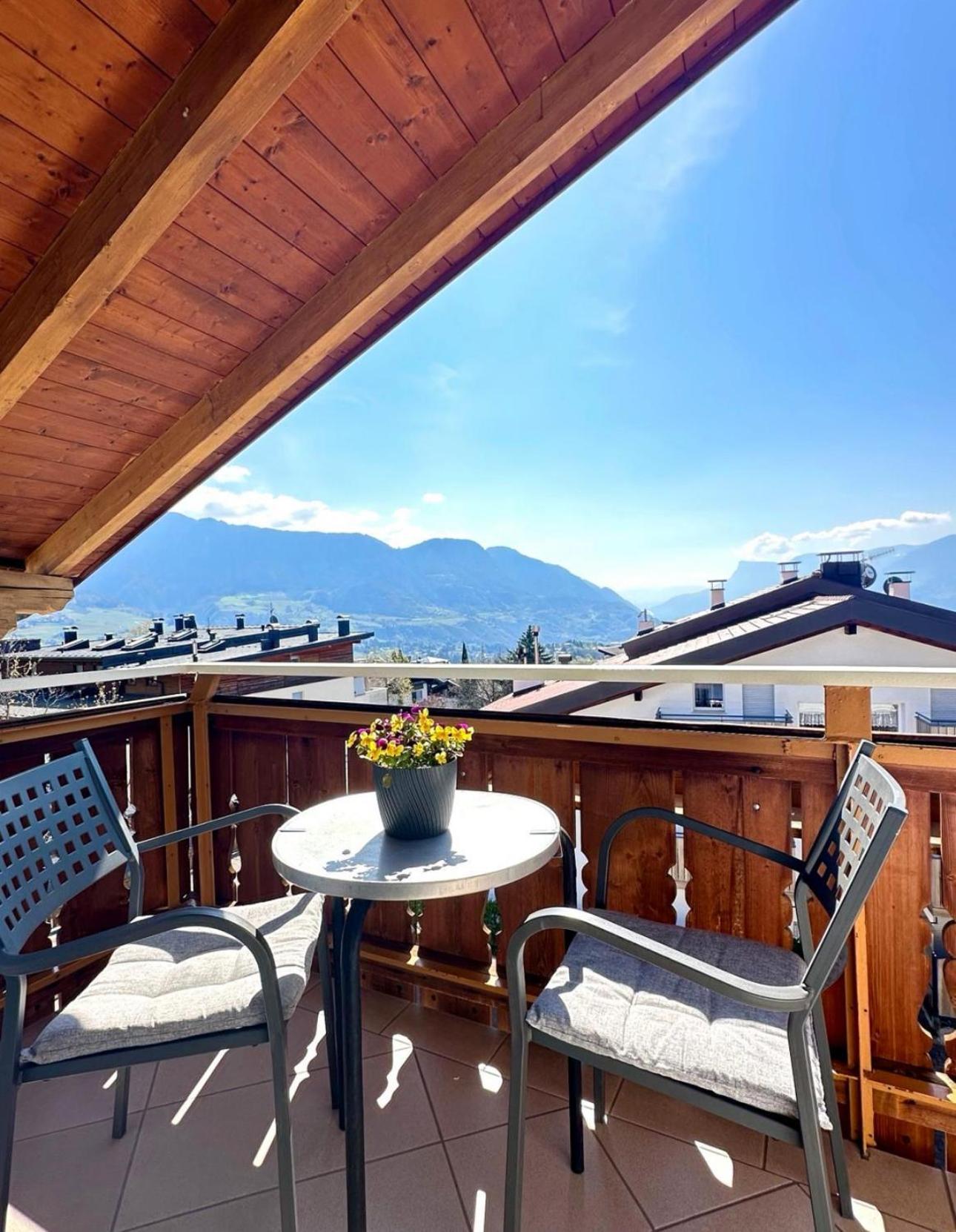 Garni Hotel Dorothea Tirolo Exterior photo